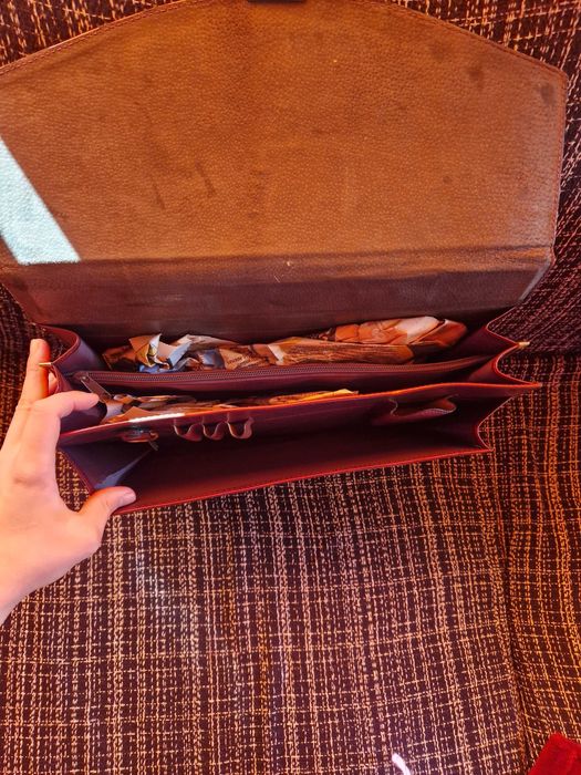 Pasta de trabalho em pele