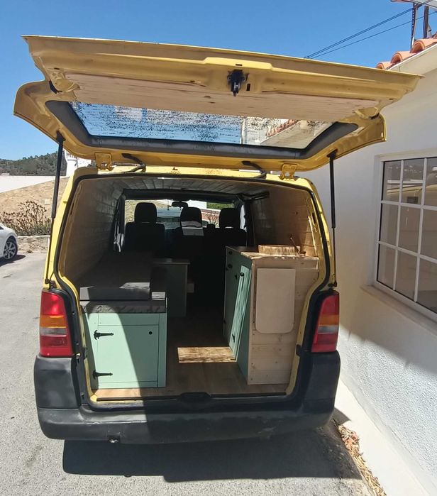 Mercedes Vito Campervan legalizada