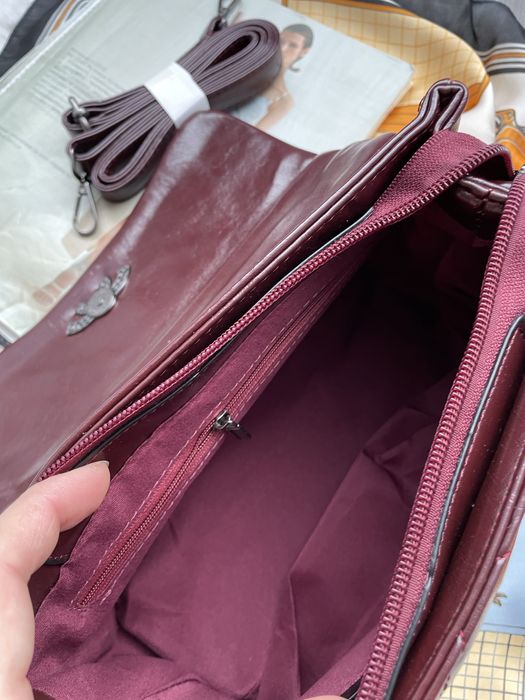 стильна сумка через плече