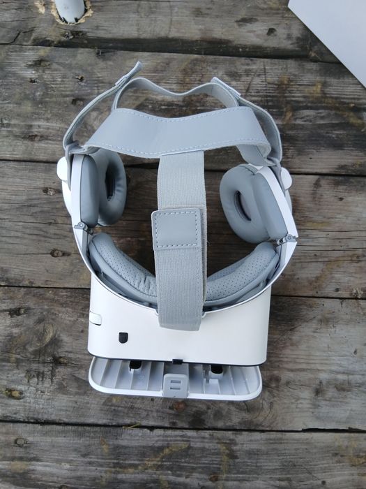 Продам вр очки Bobo vr z-6