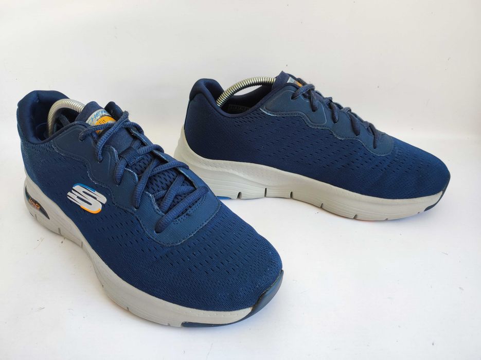 - Skechers - Sneakersy r. 42 / 43