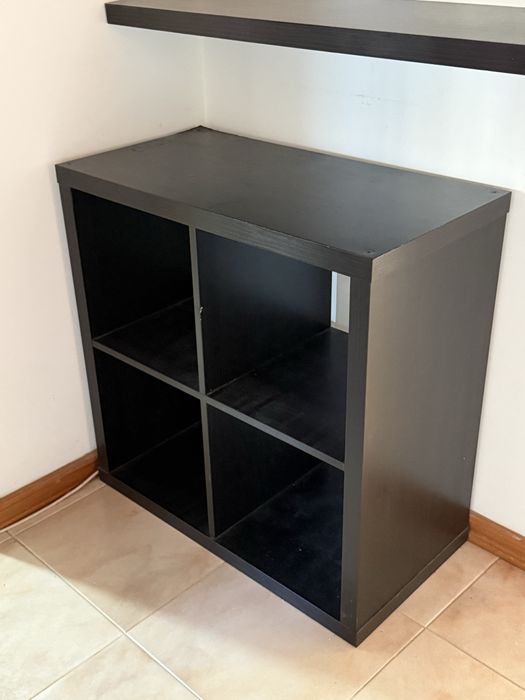 Estante castanha 2x2