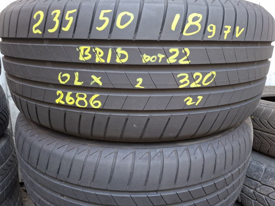 Sprzedam 2 opony Bridgestone turanza T005