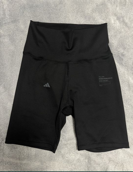 Шорти велосипедки adidas  оригінал