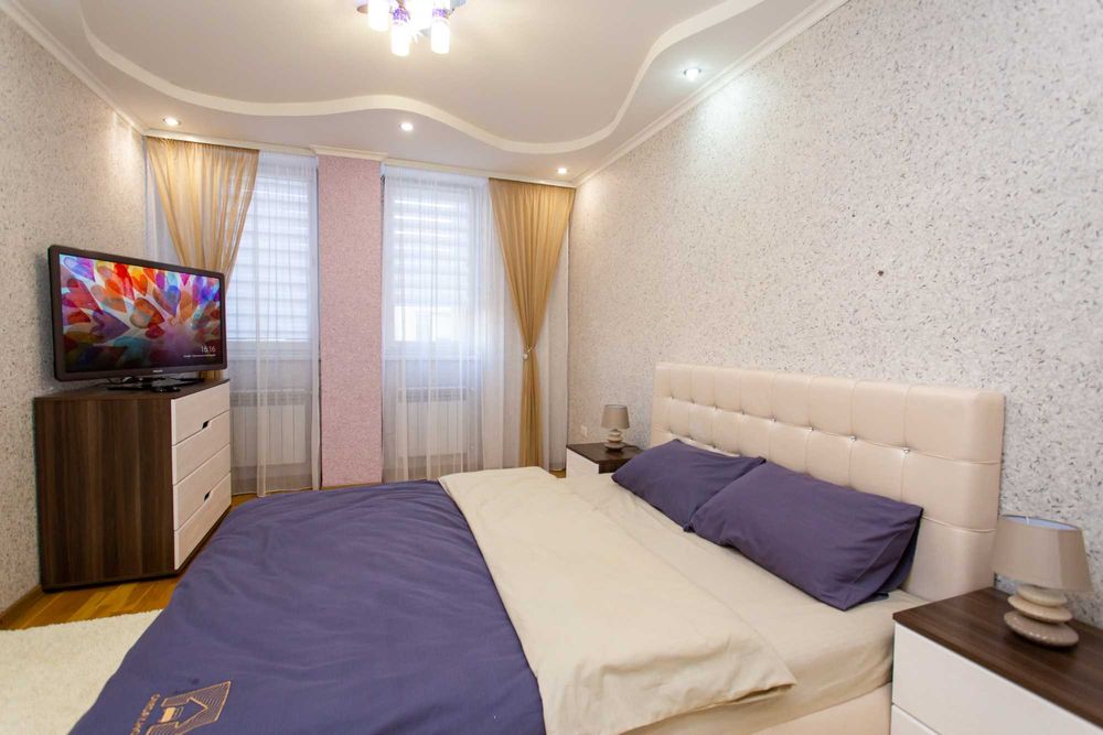 Центр. Богдана Хмельницького. Звітні документи. Квартира подобово