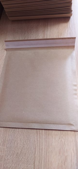 Koperty bąbelkowe E15 nowe 50 szt.