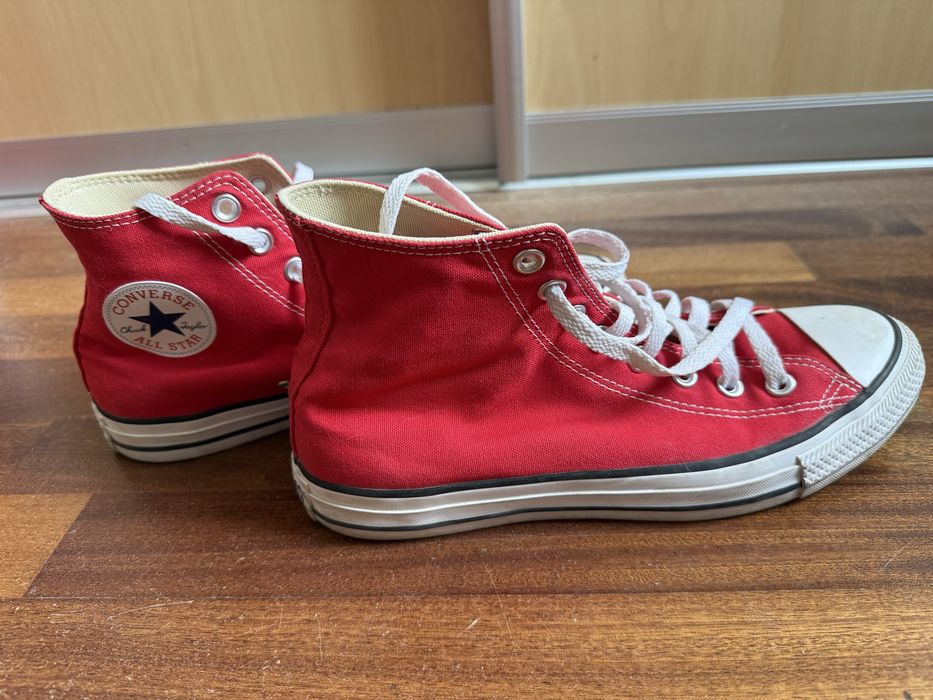 Converse r. 42, kolor czerwony