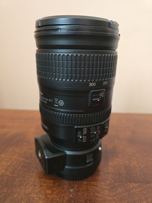 Nikkor af-s 28-300 f3.5-5.6G