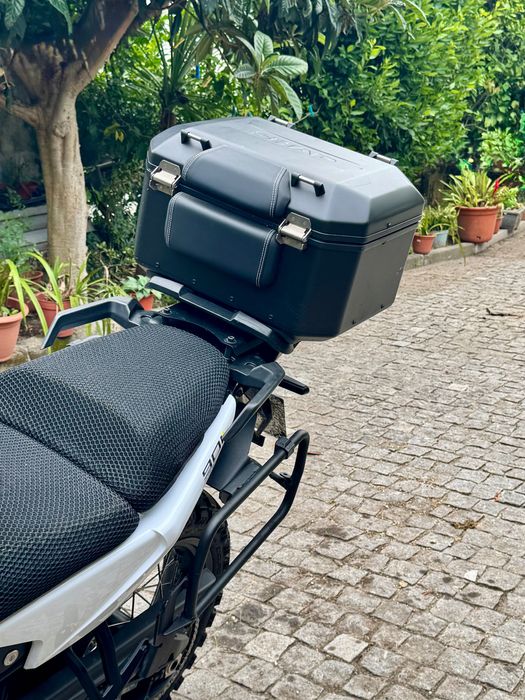 Husqvarna Norden 901 (2025) – Full Extras – Como Nova (Garantia até 2029)