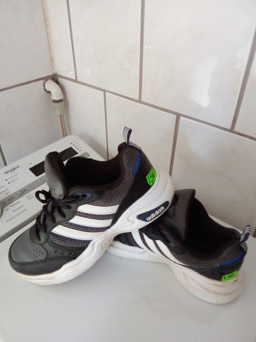 buty męskie adidas  41/ 42 wkładka 26,5 cm