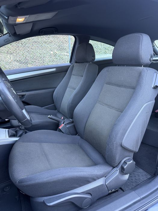 Opel Astra GTC 1.3 CDTi | Nacional | 1 Dono