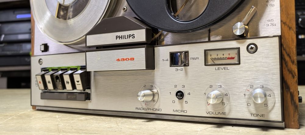 Бобінний магнітофон Philips 4308