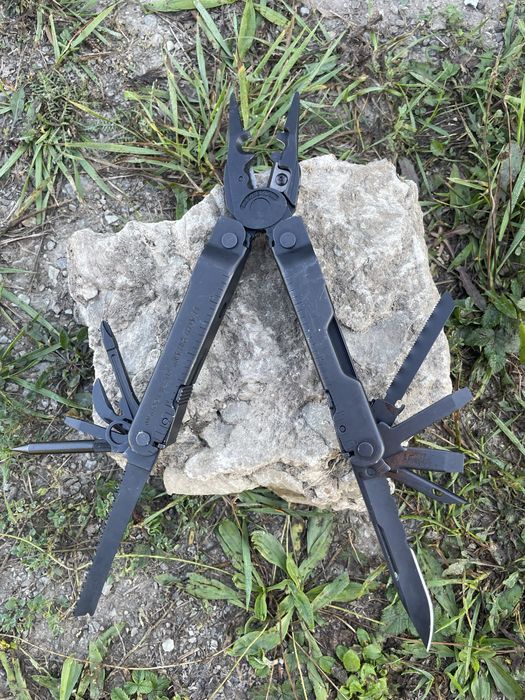 Мультитул Leatherman Super Tool 300 EOD Black 19 Інструментів з Чохлом