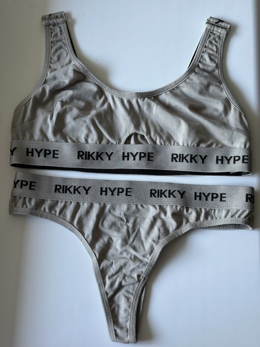 Комлект нижньої білизни