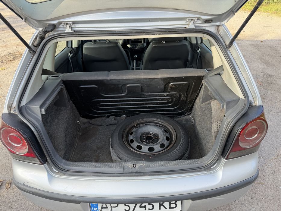 Volkswagen Polo 1.4 2008 рік