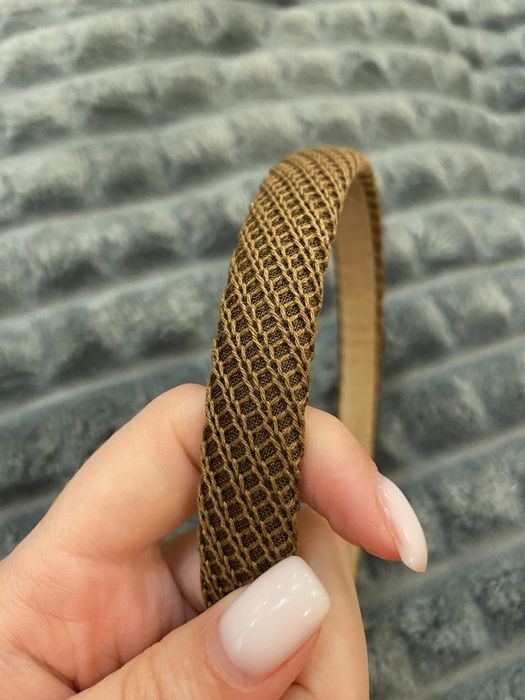 Стильний коричневий