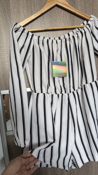 Комбінезон missguided у смужку із шортами плаття шорти H&M сукня