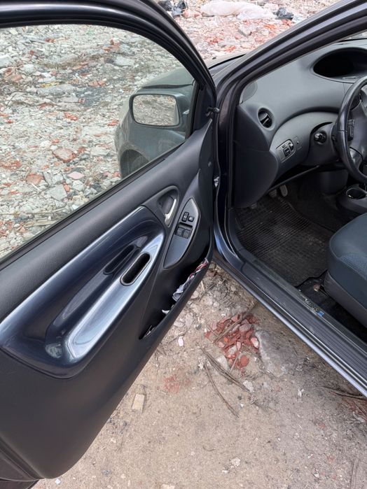 Toyota Yaris 1.0