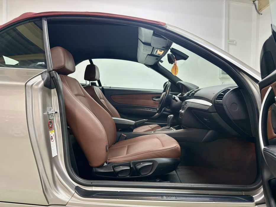Desde 180€ por Mês Bmw 120d Cabrio / 149.000km / 2008 Diesel / Poss de retoma