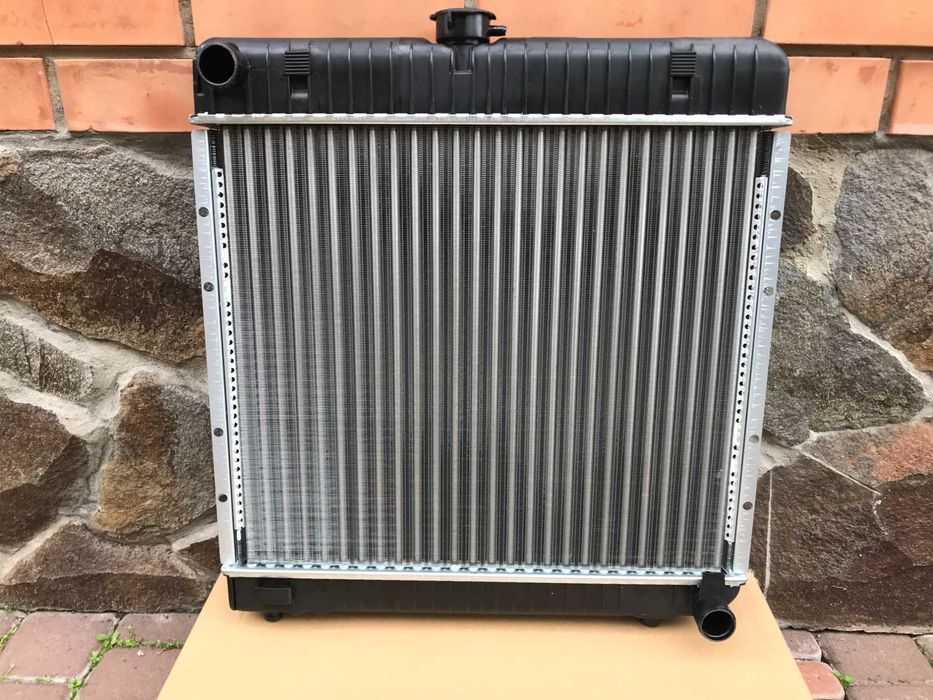 Радиатор Mercedes 123 (76-85) S Class W126 (80-91)