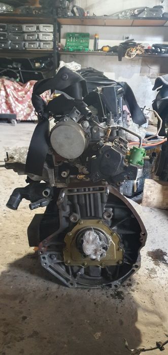 Двигун Мотор Двигатель 1.6 dci R9M А 402  . Renault Трафік Сценік