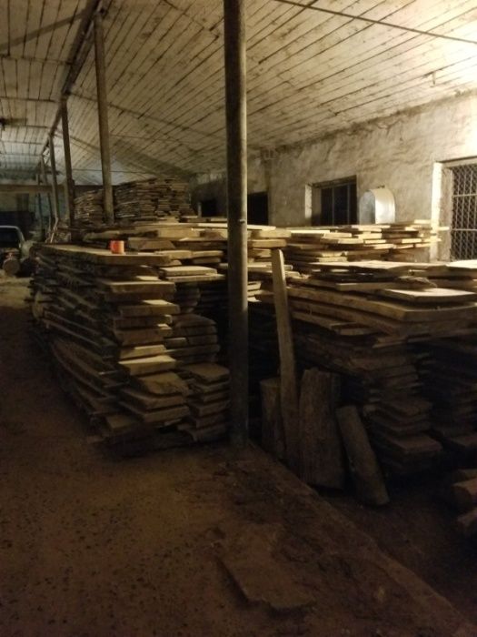 Дошка суха(камерна сушка)модрин,ясен,дуб,(50, 30, 22). -10% Необрізна