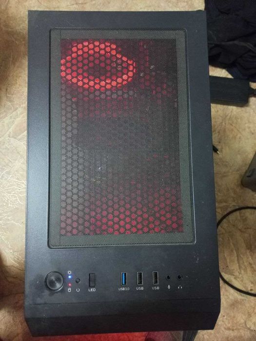 Компьютер, продам за 13500