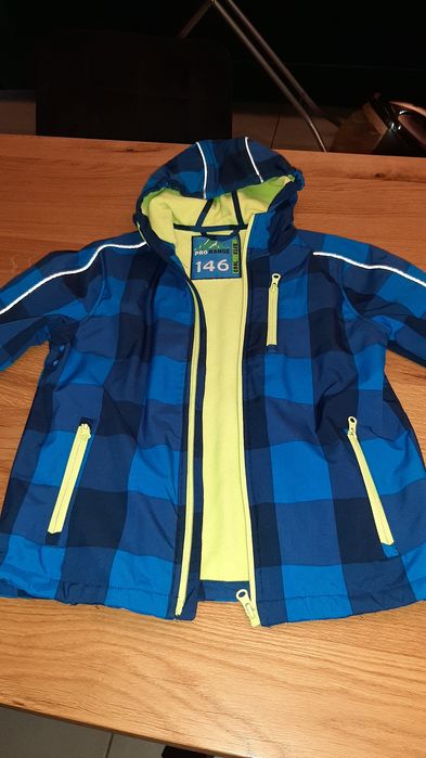 Kurtka przejsciowa softshell 146