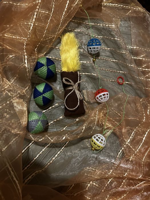 Іграшки для кота Ціна за все Мʼячики  двіночки подушечка з шурхотом