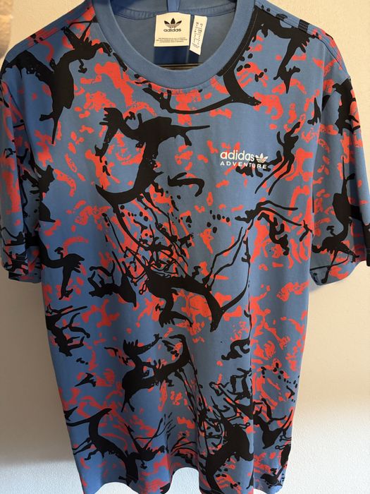 T-shirt Adidas “Adventure”