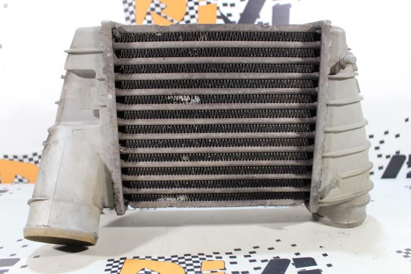 Radiador do intercooler AUDI A3 (8L1)