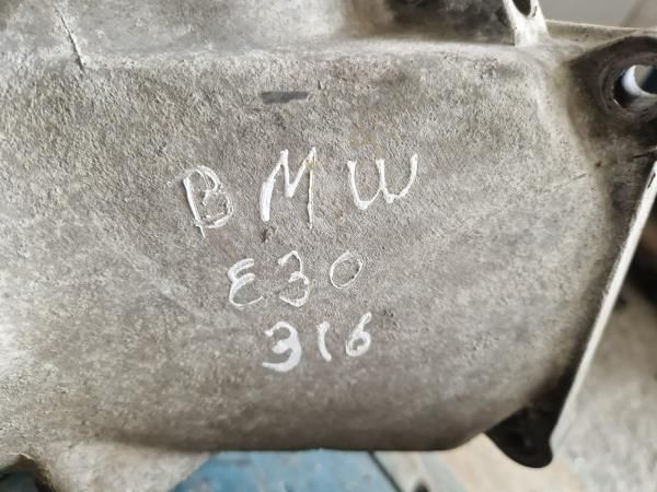 Caixa de velocidades manual BMW 3 (E30)