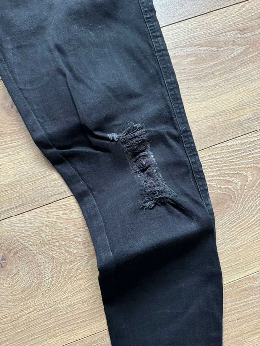 spodnie CALZEDONIA czarne z przetarciami roz 38 M