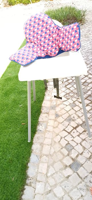 Cadeira refeição Ikea com almofada (em Fátima)