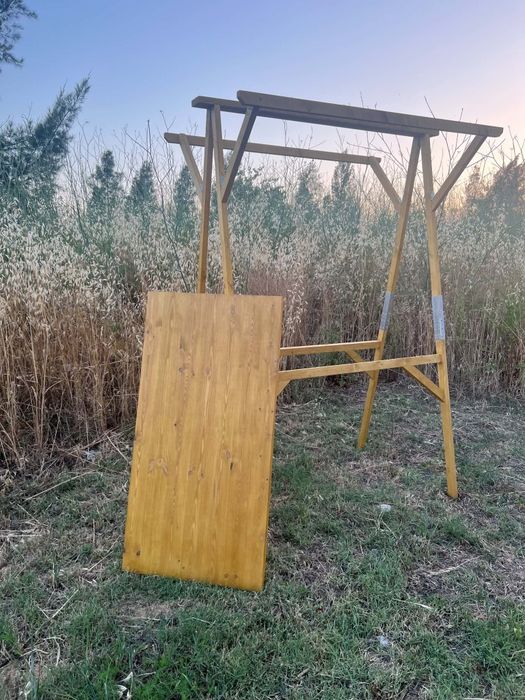 mesa /banca para escolas ou festas