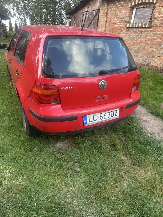 Wolksvagen   golf