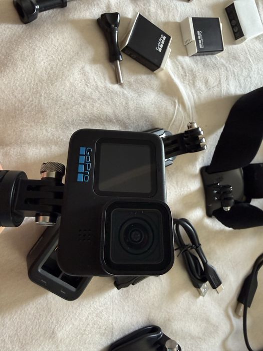 Екшен камера GoPro 11 не була у використанні