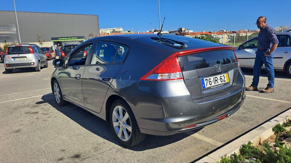 Honda Insight 2010 1.3 Hybrid Automatic — photo 4