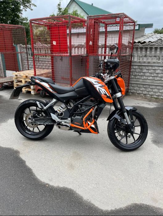 Мотоцикл Ktm duke 200