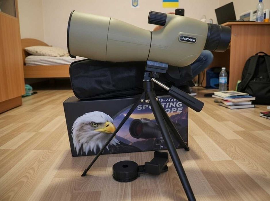 Монокуляр 25х75х60 з широким кутом штативом вологозахист