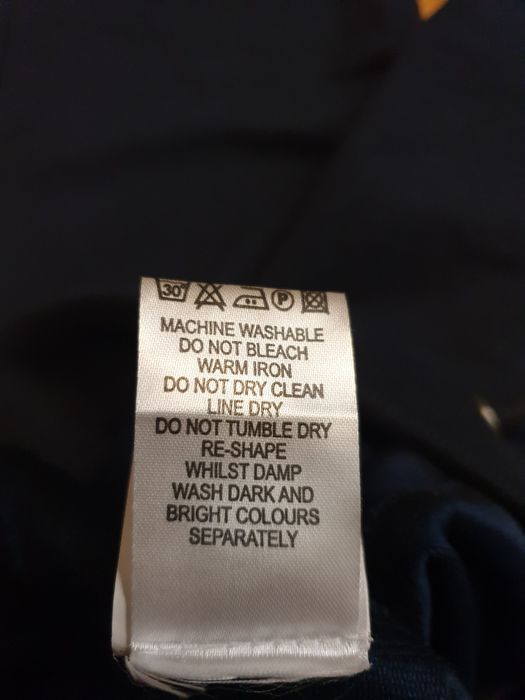 Damskie bawełniane spodnie dresowe Emporio Armani  rozmiar S