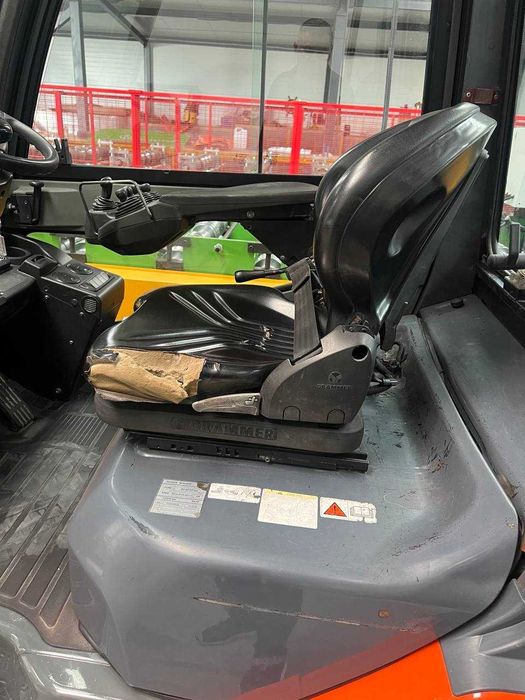 Продається Toyota Tonero 30 SAS — надійний дизельний навантажувач