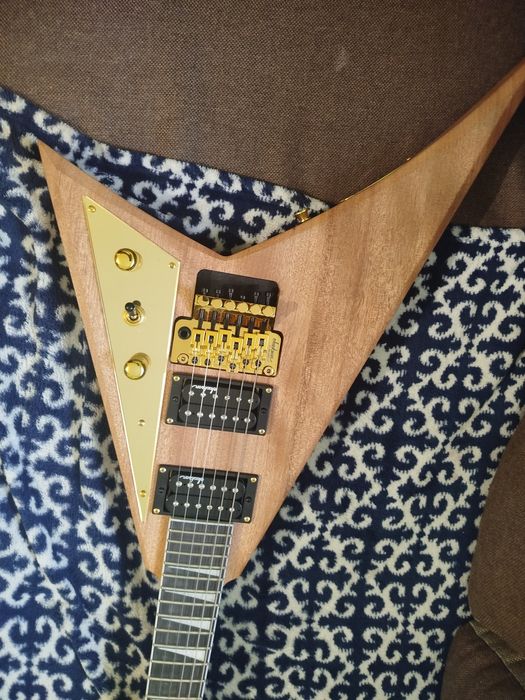 Gitara Elektryczna Jackson js32 MAH natural rhoads