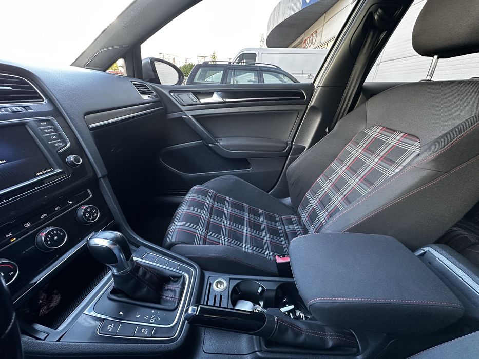 Volkswagen golf gti 7
