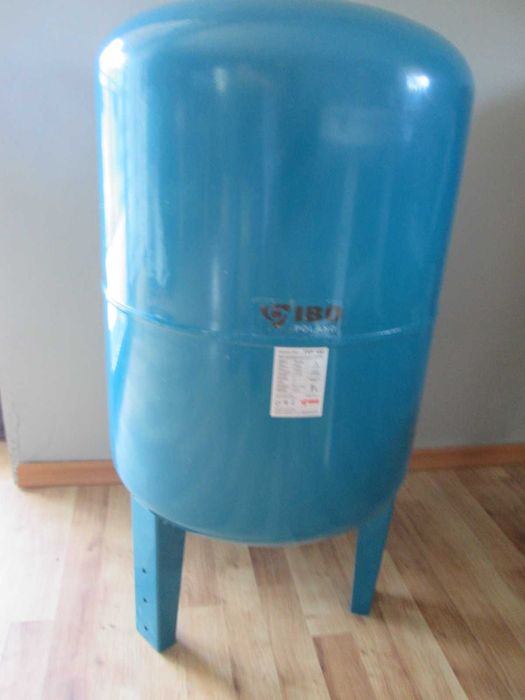 Zbiornik przeponowy pionowy 100L IBO
