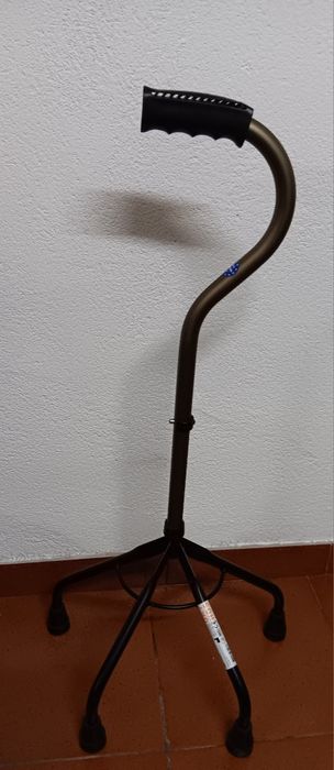 Bengala Quadripé de Alumínio