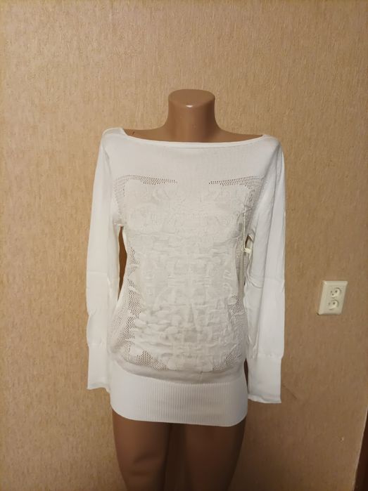 Продам свитер женский