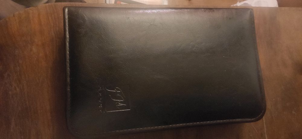 Próbnik, opakowanie na próbki perfum FM, skórzane