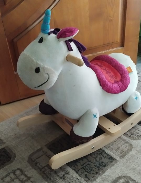 Коник гойдалка battat