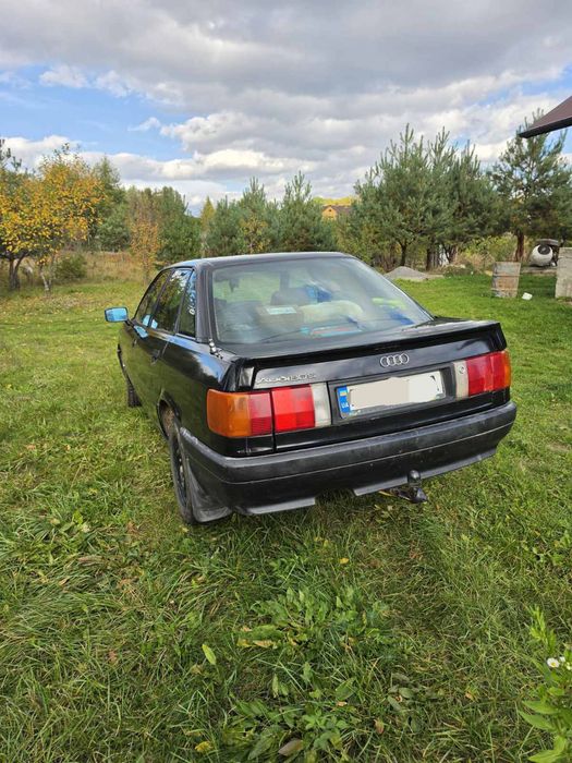 Ауді 80 б3 1990 року